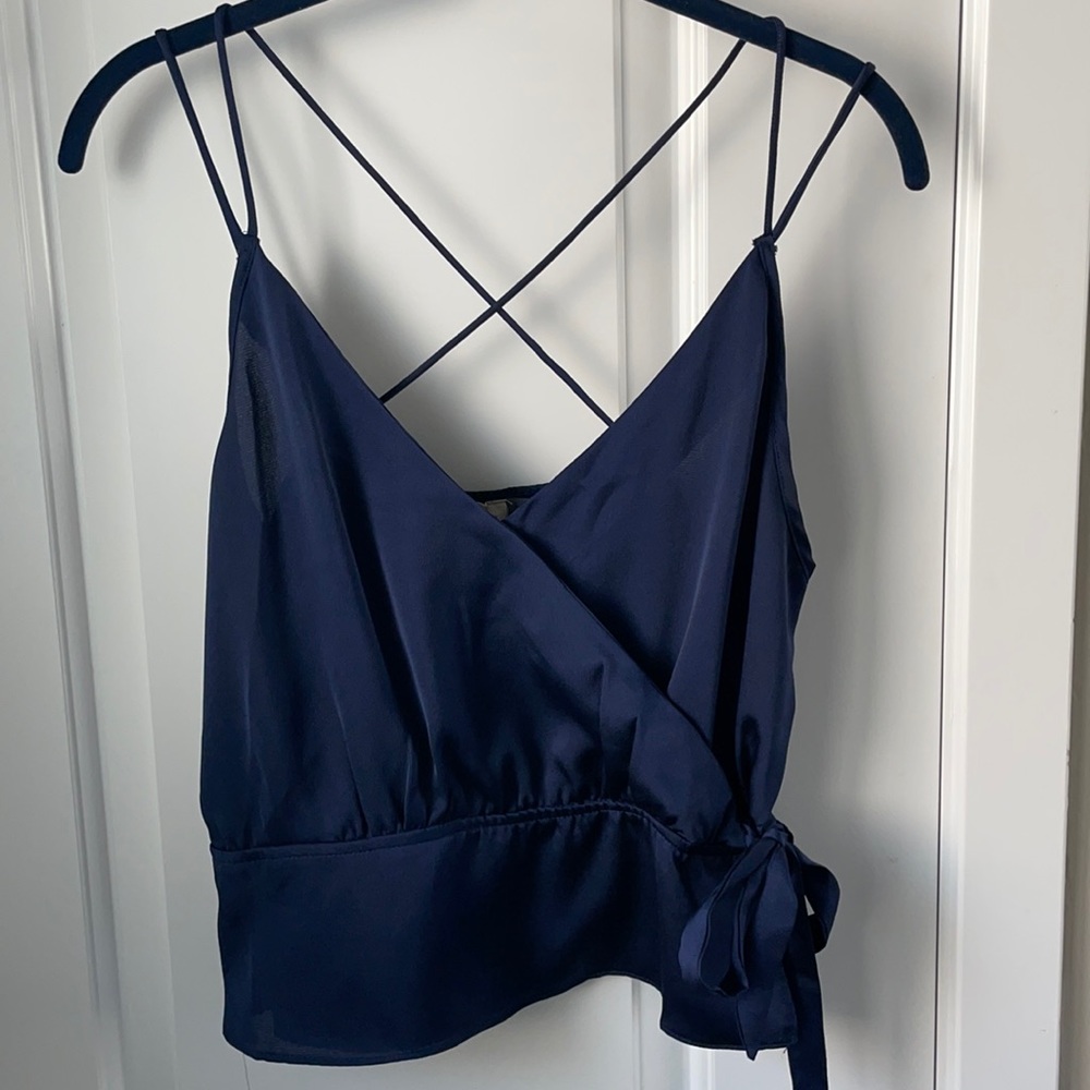 Strappy tie crop top